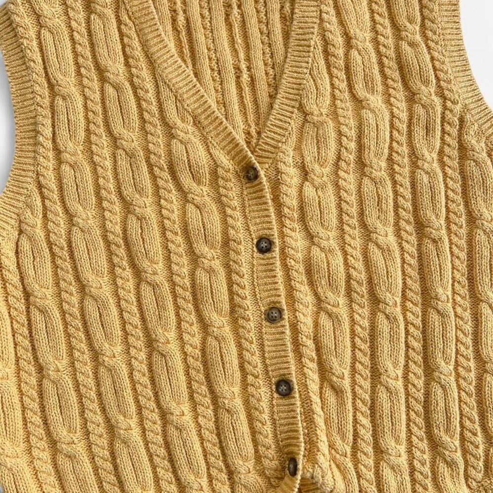 Vintage Karen Scott Yellow Cable Knit Sweater Vest with Button Front Closure - Picture 4 of 6